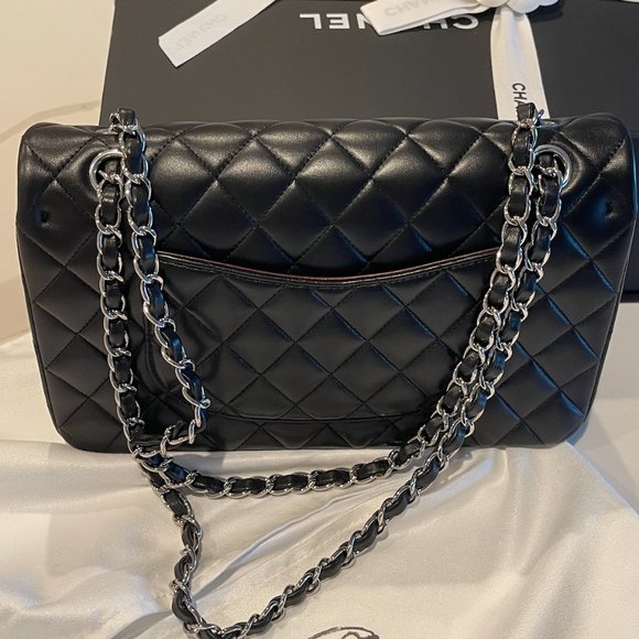 CHANEL CLASSIC FLAP MEDIUM Lambskin Black Silver Hardware 2021 With Chip - Picture 3 of 11